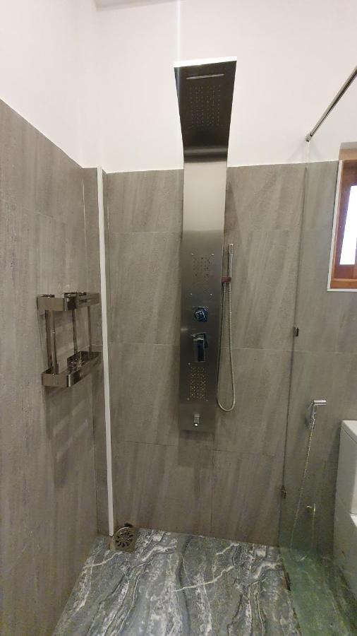 מלון מיריסה Margaret House מראה חיצוני תמונה