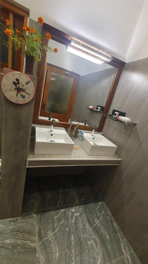 מלון מיריסה Margaret House מראה חיצוני תמונה